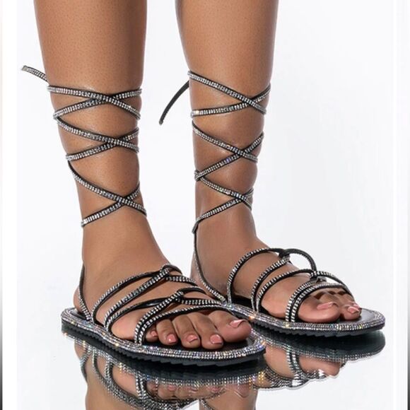 NEW Azalea Wang Switching Positions For You Flat Sandal Black Silver Women’s 8.5 - Picture 1 of 4